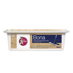 Front-facing clear plastic tub package of Bona disposable wet cleaning pads showing product label and pet badge