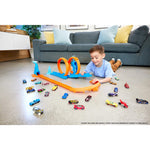 Hot Wheels Track Creator Triple Loop Pack & 1:64 Scale Toy Car, Track-Building Set – view 2
