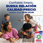 Family on a bed in a bright room with bold Spanish and English text about reliable clean and a small Ariel pack shown