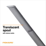 Close-up infographic of the translucent spout from the Fiskars watering can highlighting visible volume marks