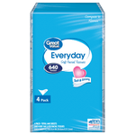Front-facing Great Value Everyday 4-pack retail wrap in blue showing '640 tissues' badge and 'Soft & Strong' heart logo.